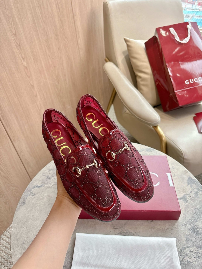 Gvc*1 flat shoes